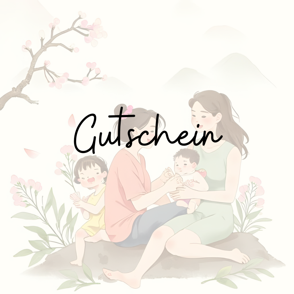 zwei Erwachsene und zwei Kinder als Zeichnung im Hintergrund, darüber der Schriftzug "Gutschein"